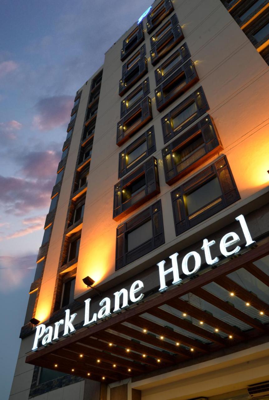 Park Lane Hotel Lahore Bagian luar foto